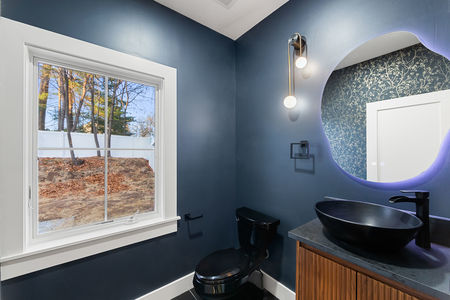 24 Main level powder room at 41 Garwood Fair Lawn NJ
