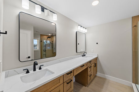 28 2nd Level Bathroom 41 Garwood Fair Lawn NJ