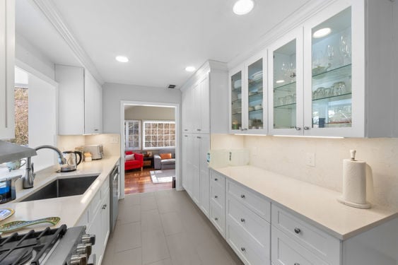 53 Downey Tenafly NJ-38