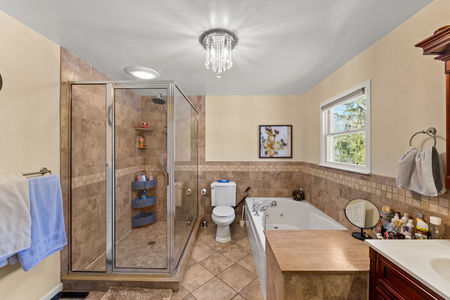 605 Gladys Ct Northvale NJ-12