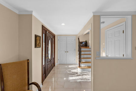 605 Gladys Ct Northvale NJ-18