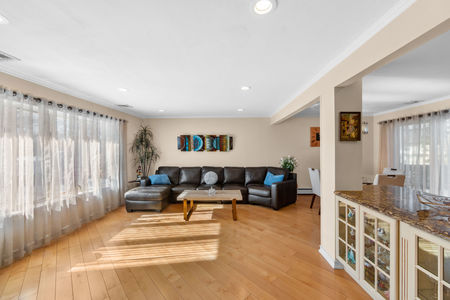 605 Gladys Ct Northvale NJ-20