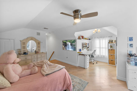 605 Gladys Ct Northvale NJ-34