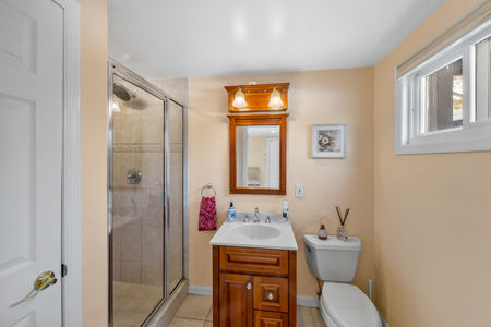 605 Gladys Ct Northvale NJ-37