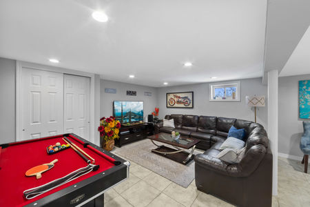 605 Gladys Ct Northvale NJ-39