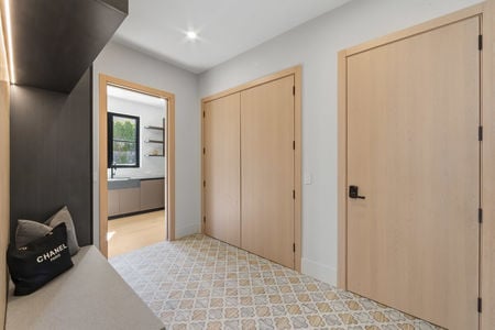 24 Mud Room 2 Maple St in Englewood Cliffs NJ Proper