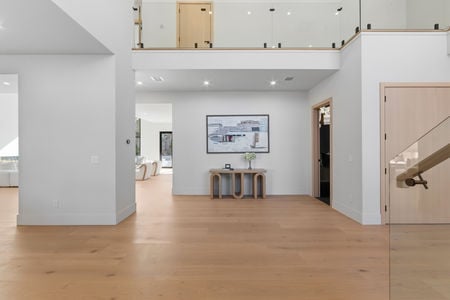 30 Foyer 2 Maple St in Englewood Cliffs NJ Proper