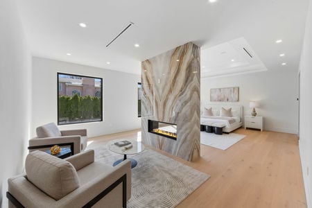 34 Primary Suite at 2 Maple St in Englewood Cliffs NJ Proper