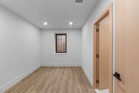 52 Basement Bedroom 2 Maple St Englewood Cliffs-24