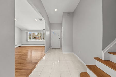 8 foyer and living room