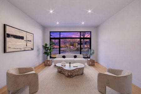 9 Living room : Office at 2 Maple St in Englewood Cliffs NJ Proper