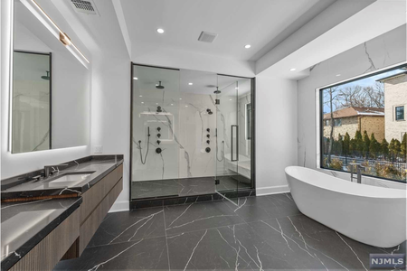 Screen Shot 2024-09-28 at 11.08.04 AM