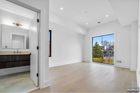 Screen Shot 2024-09-28 at 11.08.16 AM