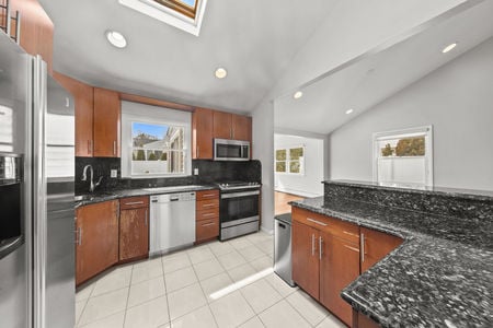 13 kithcen wide angle 206 Harwood Pl, Paramus, NJ 07652
