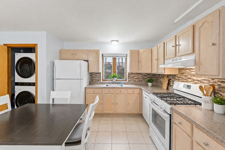 13Lyndhurst Kitchen 2 Family NJ Proper-5
