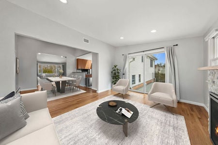 17 family_ dining_ living