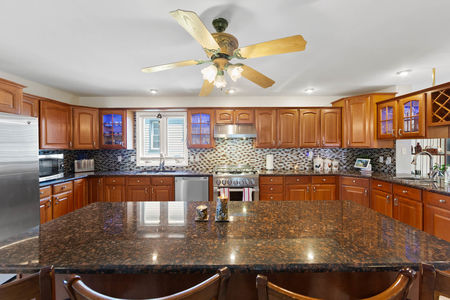 25 KItchen Center Island 536 2nd Ave Lyndhurst NJ Proper-30