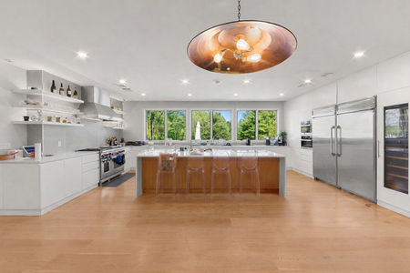 28 470 Anderson Ave-16