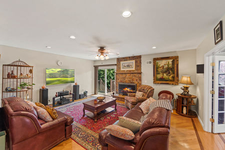 31 Family Room Lyndhurst NJ Proper-36