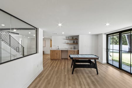 42 580 Nordhoff Dr Leonia NJ Proper