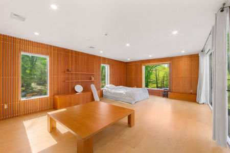 49 470 Anderson Ave-48