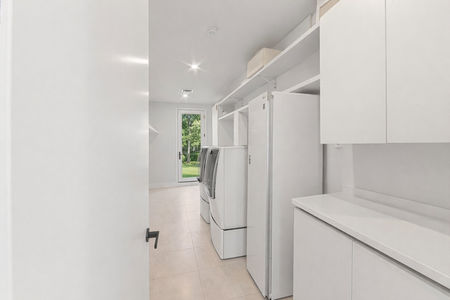 57 470 Anderson Ave-55