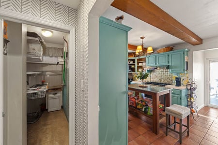 70 Overlook in Ridgefield Park NJ Proper-17