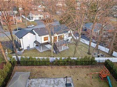 8 580 Nordhoff Dr Leonia NJ Proper