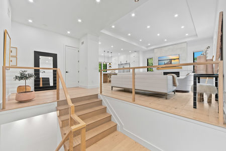 11 entry foyer 284 Castle Dr in Englewood Cliffs NJ Proper.