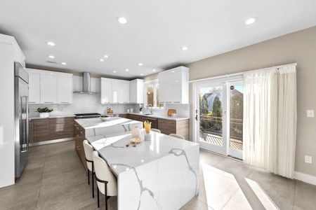 14 Quartz waterfall countertop