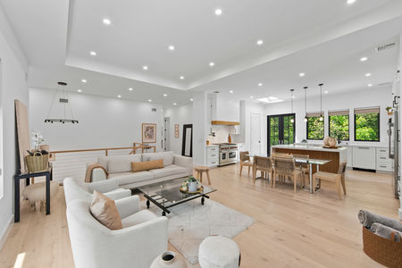 15 open concept 284 Castle Dr in Englewood Cliffs NJ Proper.