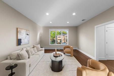21 Sitting Room