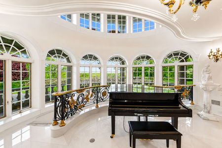25 Piano Room | Back Foyer