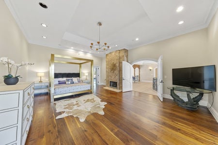 26 primary boss suite at 142 Hoover dr in Cresskill NJ Proper