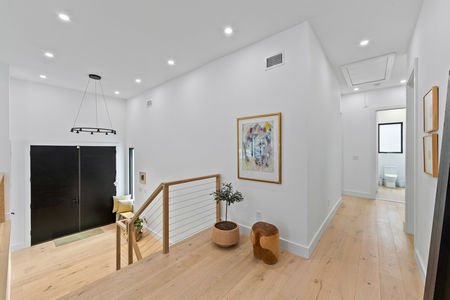 27 modern foyer