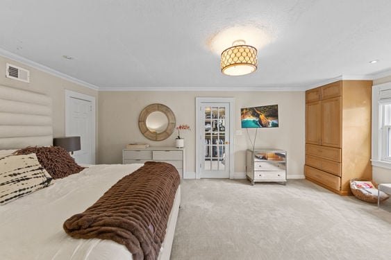 29 primary bedroom