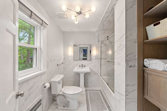 34 Full bathroom w marble tile