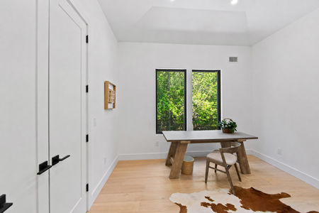 34 clean everything at 284 Castle Dr in Englewood Cliffs NJ Proper.