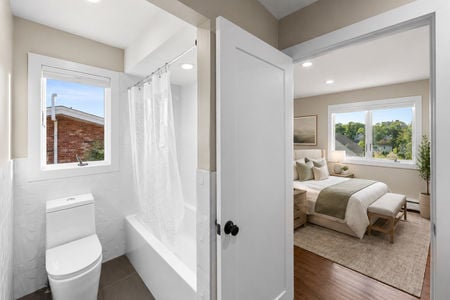 38 Bathroom 3