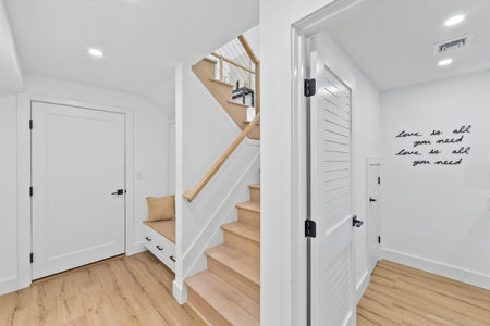 49 mud room