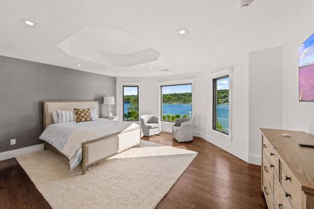 50 31 Island Trail Sparta NJ master bedroom 2nd Level