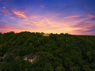 7. High Point Mansion Ceder Grove