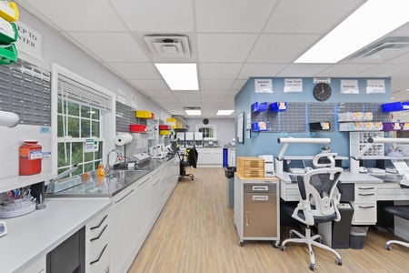 8 Dental Office in Cedar Grove