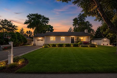 1 14 Morrow Midland Park Peaceful suburban home at sunset