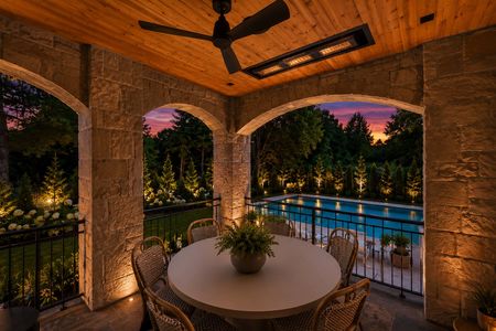 11. 548 Sylvan Pl Haworth Cozy porch at dusk with pool view