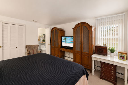 13. 224 US-206 Chester Bright and cozy bedroom interior