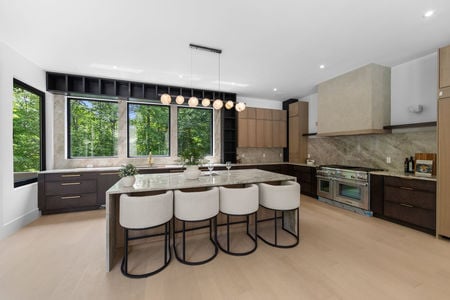 18 809 W Shore Dr, Kinnelon NJ