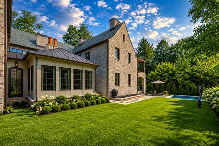 2. 548 Sylvan Pl Haworth Luxurious stone house with pool paradise