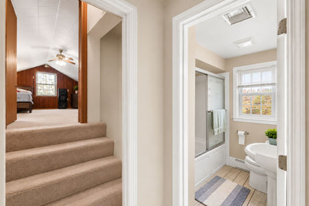 20. 224 US-206 Chester Bright hallway with loft and bathroom views