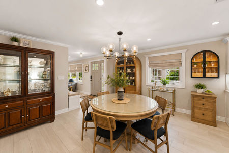 23 14 Morrow Midland Park Bright and elegant dining entry space